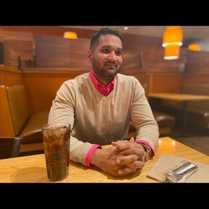 Meet your Posher, Eric